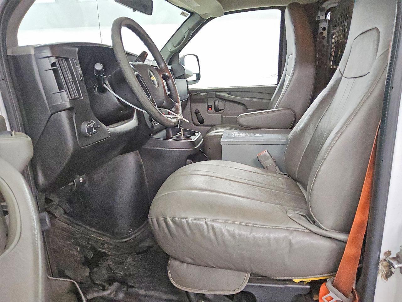 2013 Chevrolet Express G2500