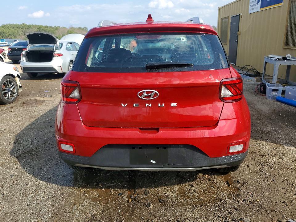 2021 Hyundai Venue sel