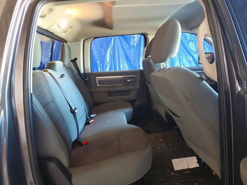 2018 Dodge Ram 1500 slt