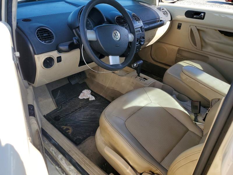 2008 Volkswagen New Beetle s