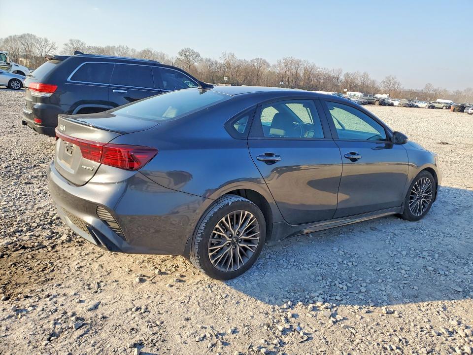 2024 KIA Forte gt Line