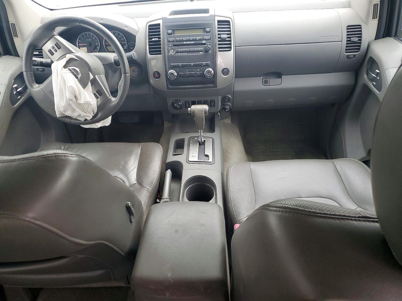 2011 Nissan Frontier S