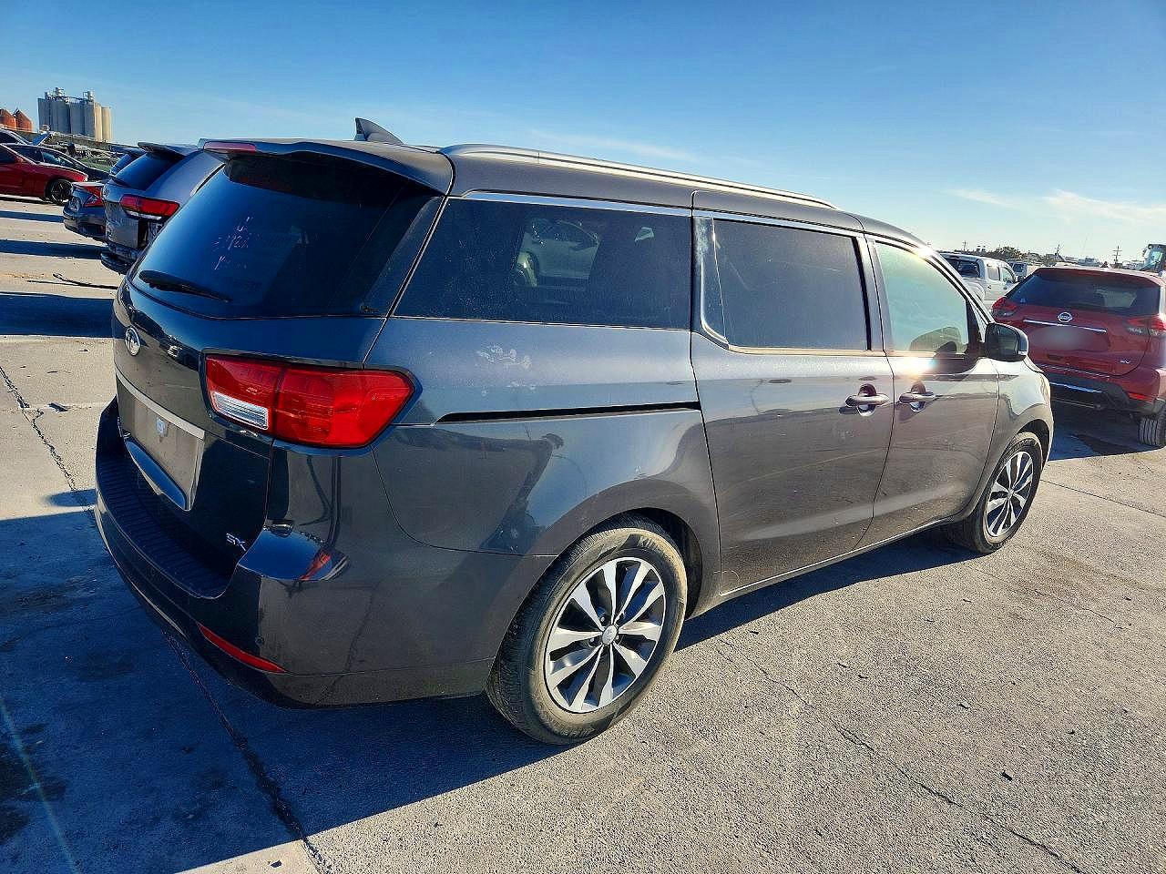 2017 KIA Sedona ex