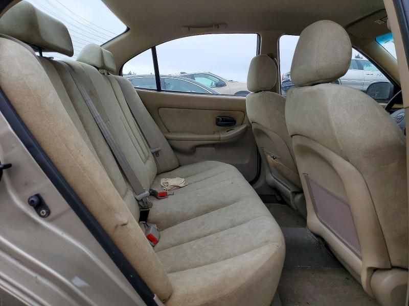 2003 Hyundai Elantra gls