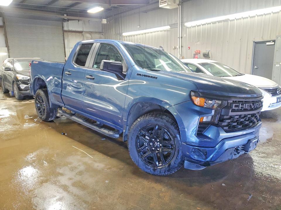 2024 Chevrolet Silverado K1500 Custom