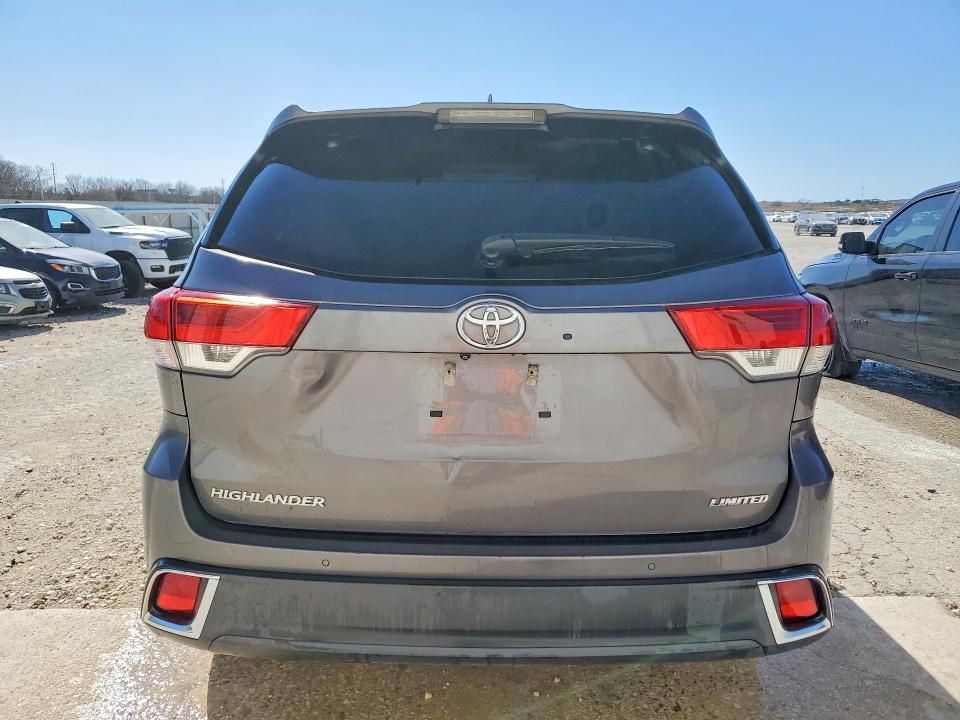 2018 Toyota Highlander Limited