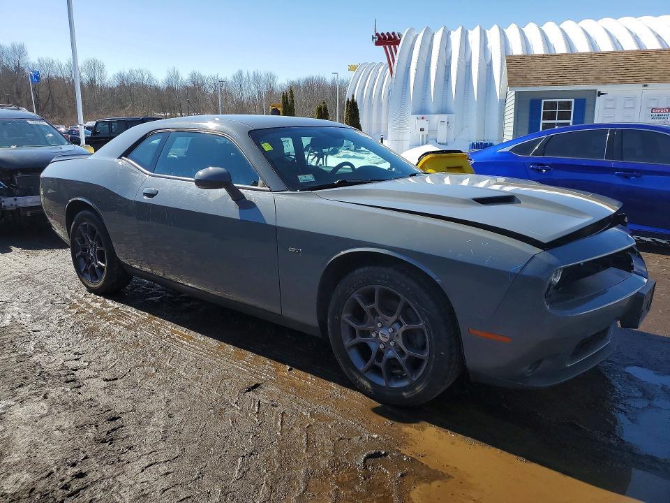 2018 Dodge Challenger gt