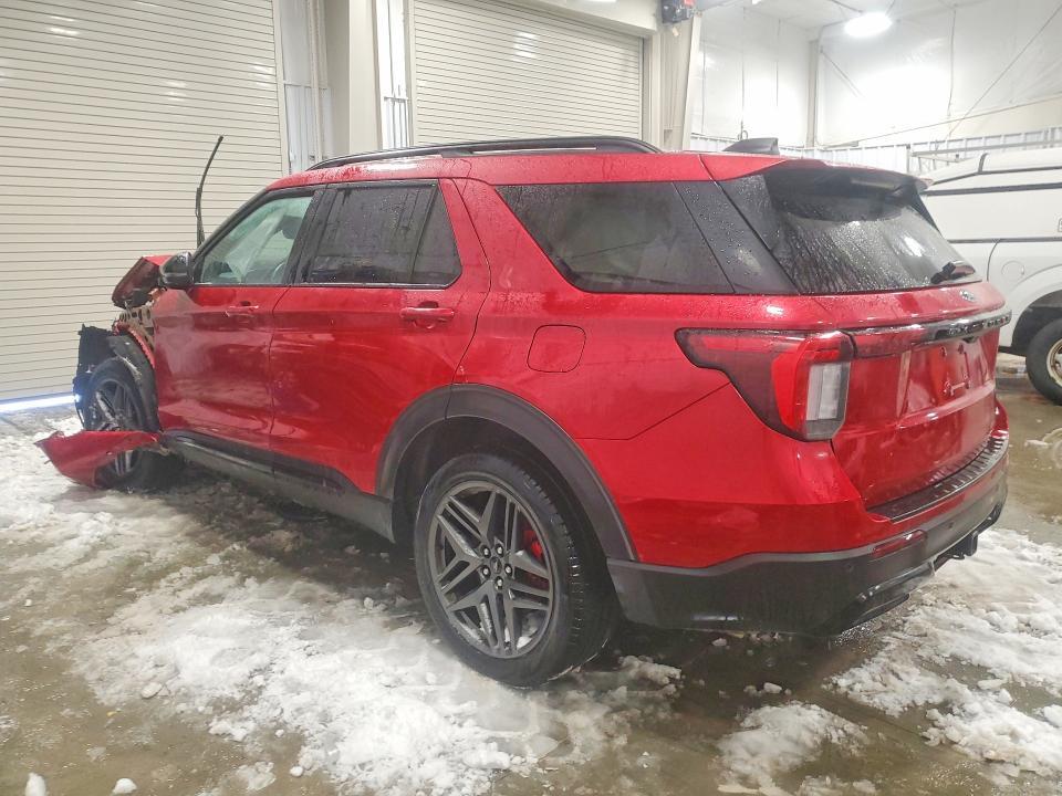 2025 Ford Explorer St-line