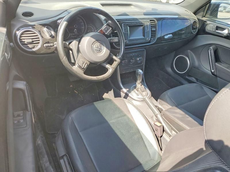 2018 Volkswagen Beetle s