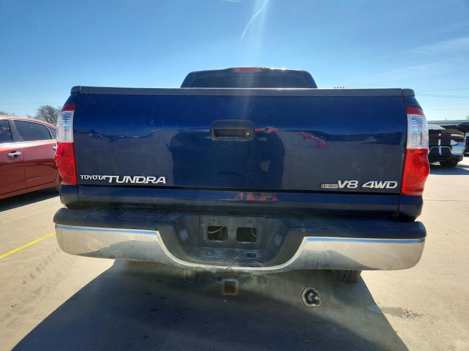 2004 Toyota Tundra SR5