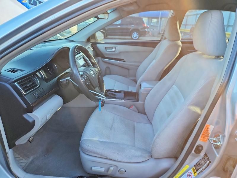 2016 Toyota Camry le