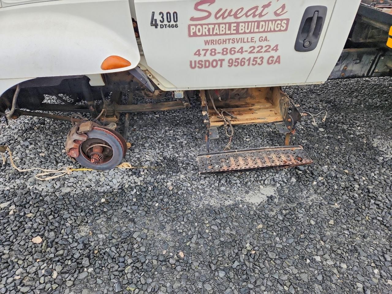 2002 International 4300 Rollback TOW Truck