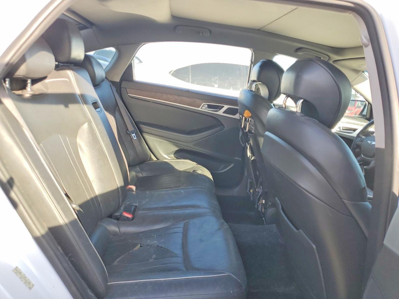 2015 Hyundai Genesis 5.0l