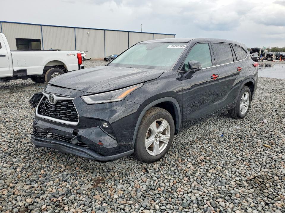 2021 Toyota Highlander le