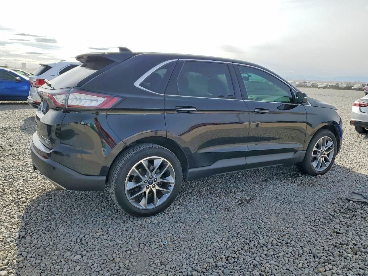 2017 Ford Edge Titanium