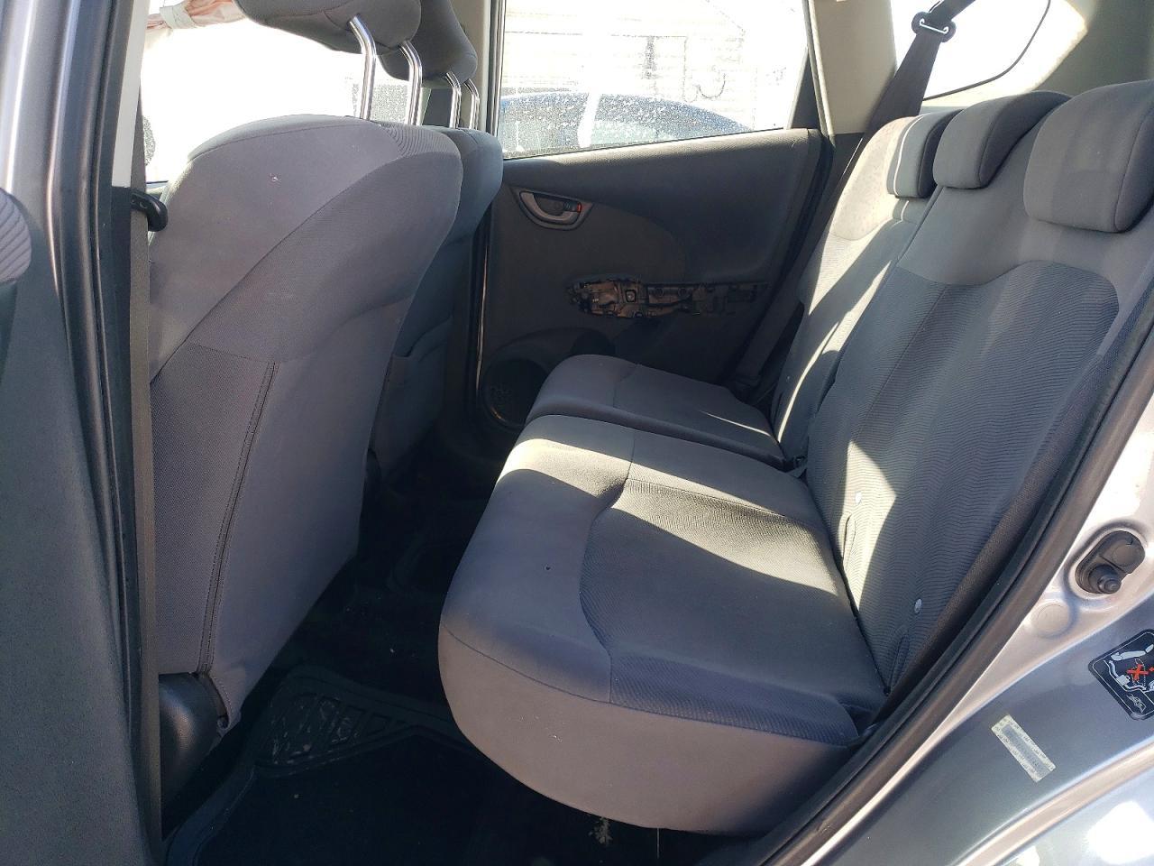 2010 Honda FIT
