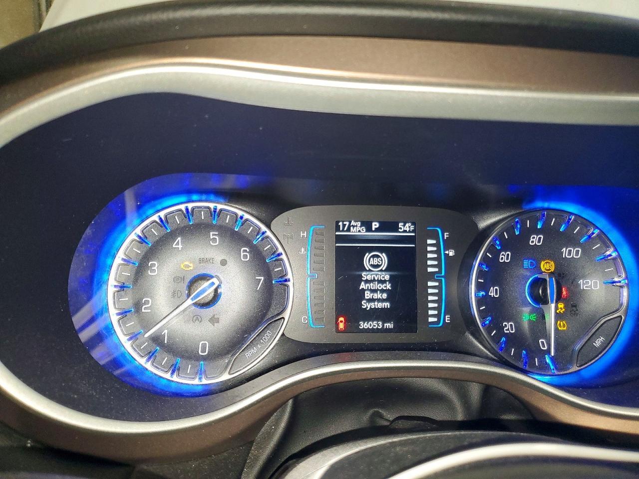 2017 Chrysler Pacifica Touring l