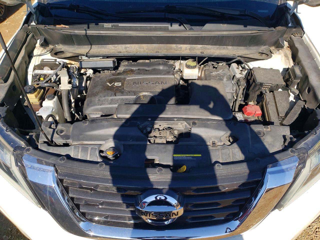 2017 Nissan Pathfinder s
