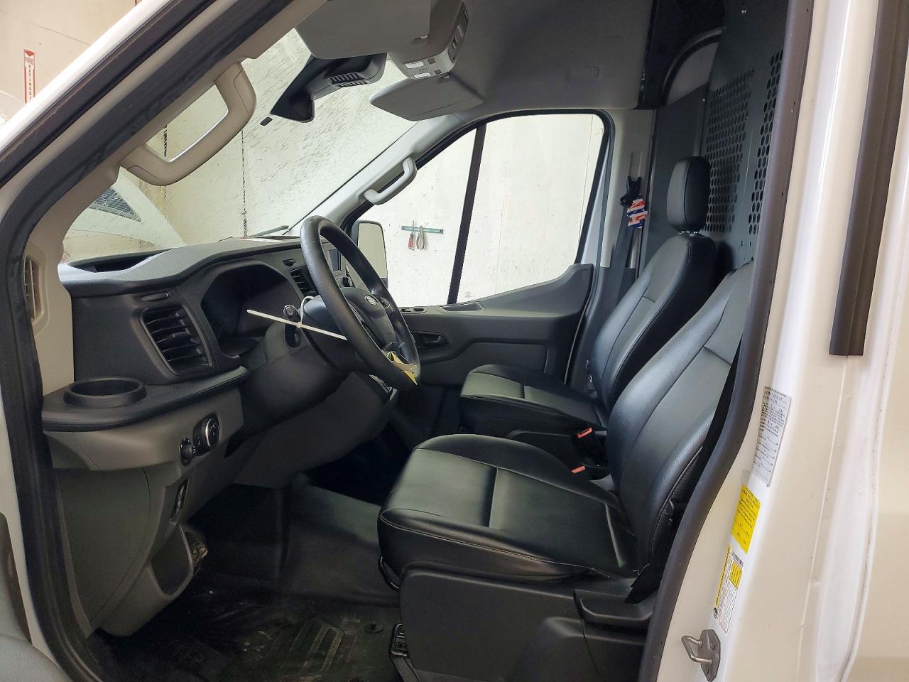 2023 Ford Transit T-250