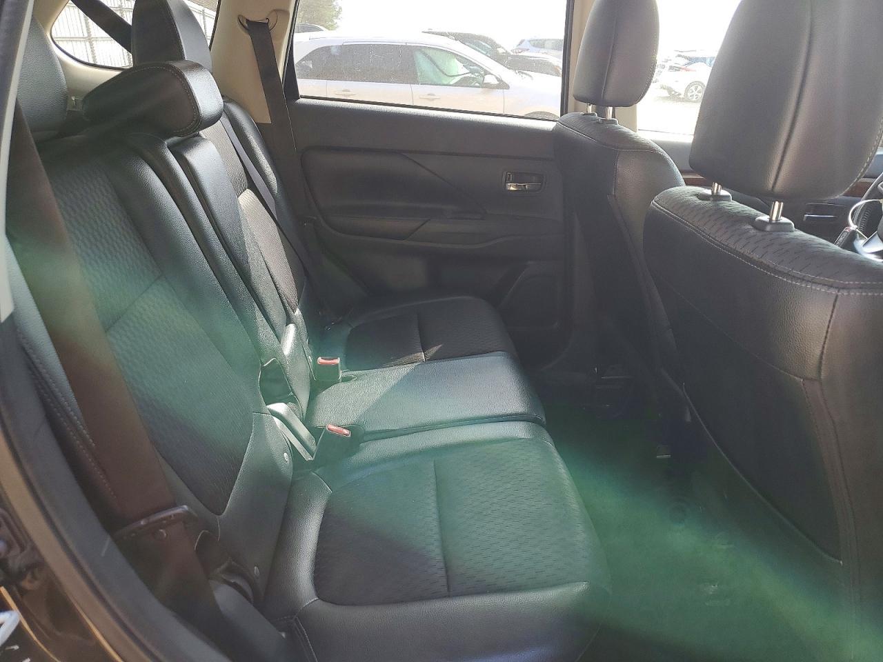 2015 Mitsubishi Outlander gt