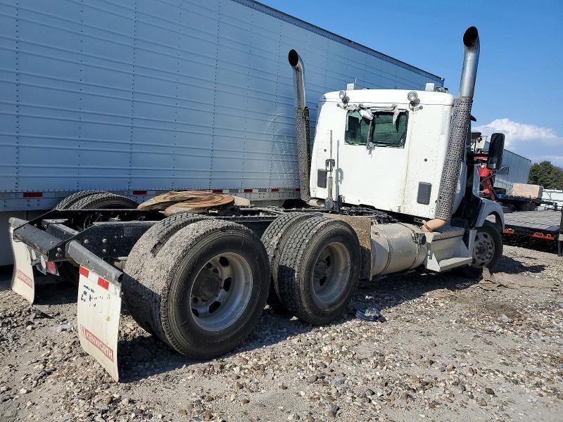 2023 Kenworth T680 Semi Truck