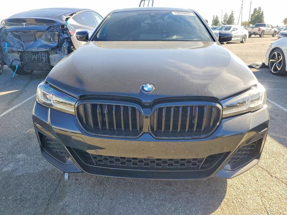 2022 BMW 530 i