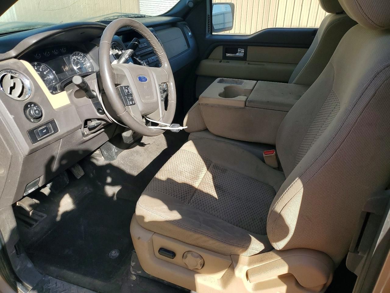 2012 Ford F150 Super cab