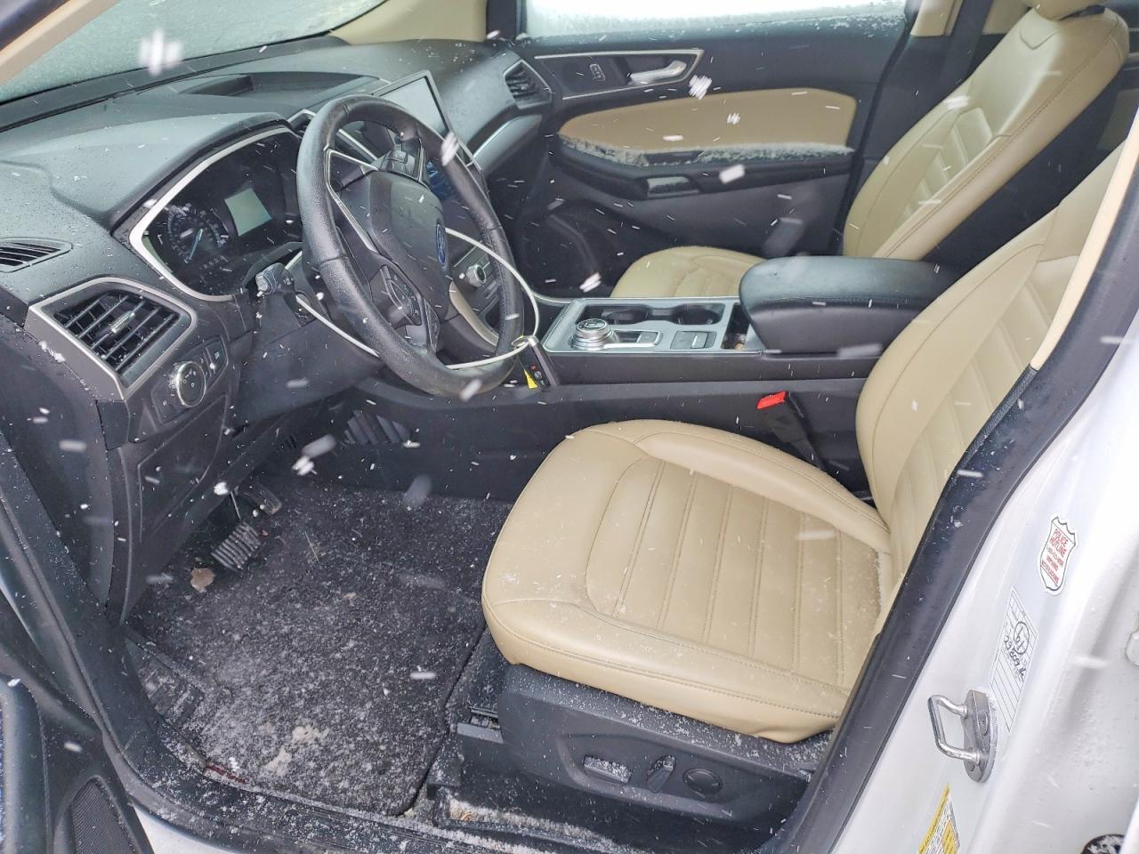2021 Ford Edge sel