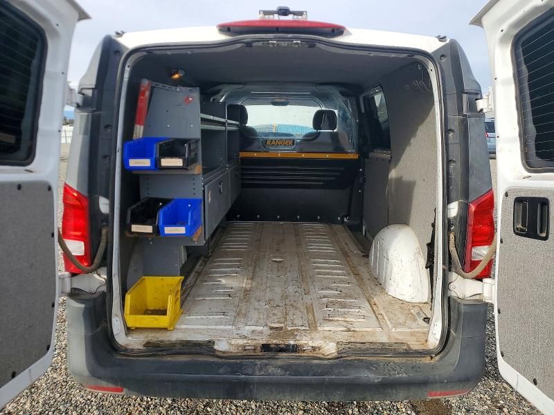 2017 Mercedes-Benz Metris Utility / Service Van