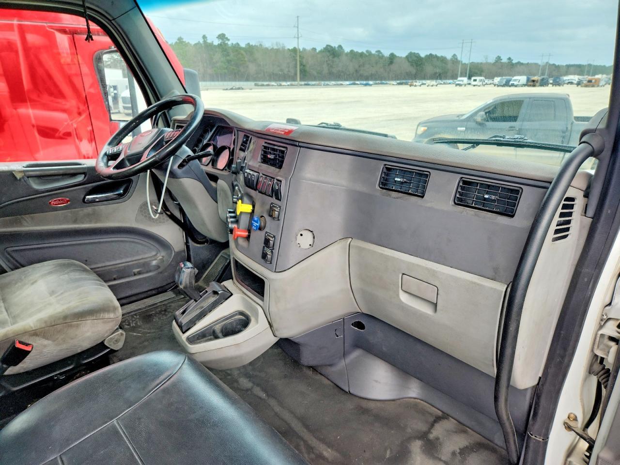 2016 Pntw 579-Semi Truck