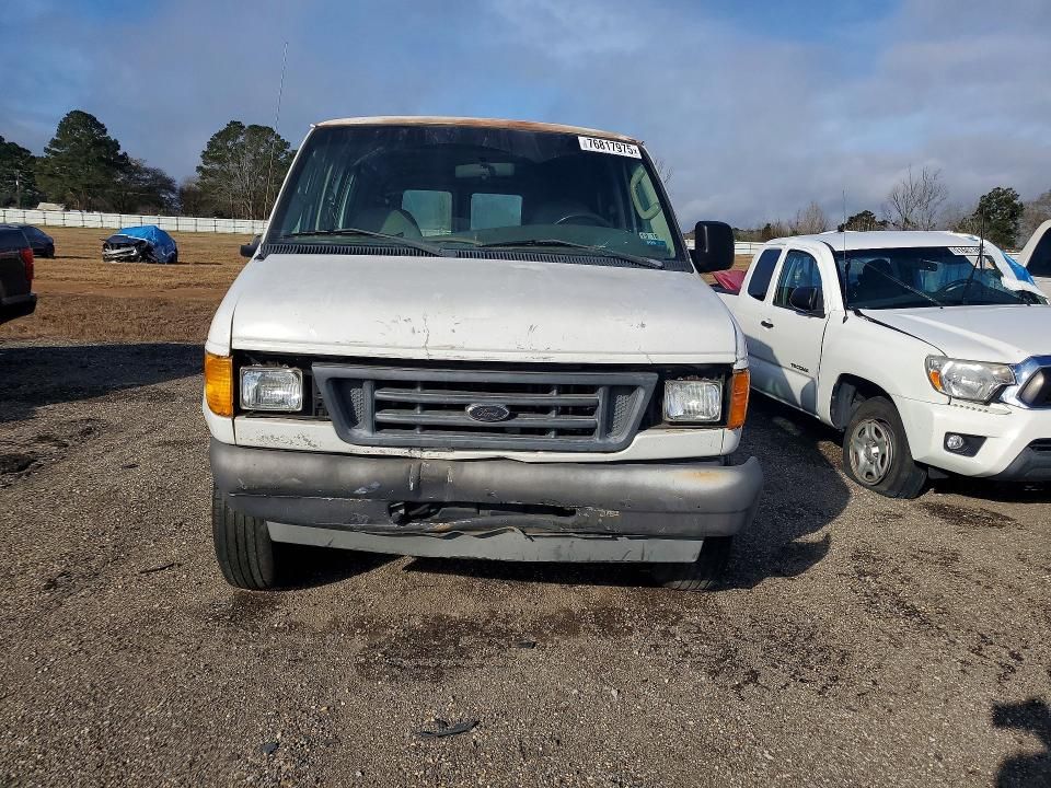 2003 Ford Econoline E250 Van