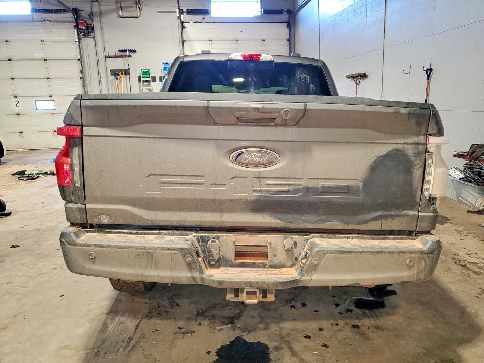 2023 Ford F150 Lightning pro