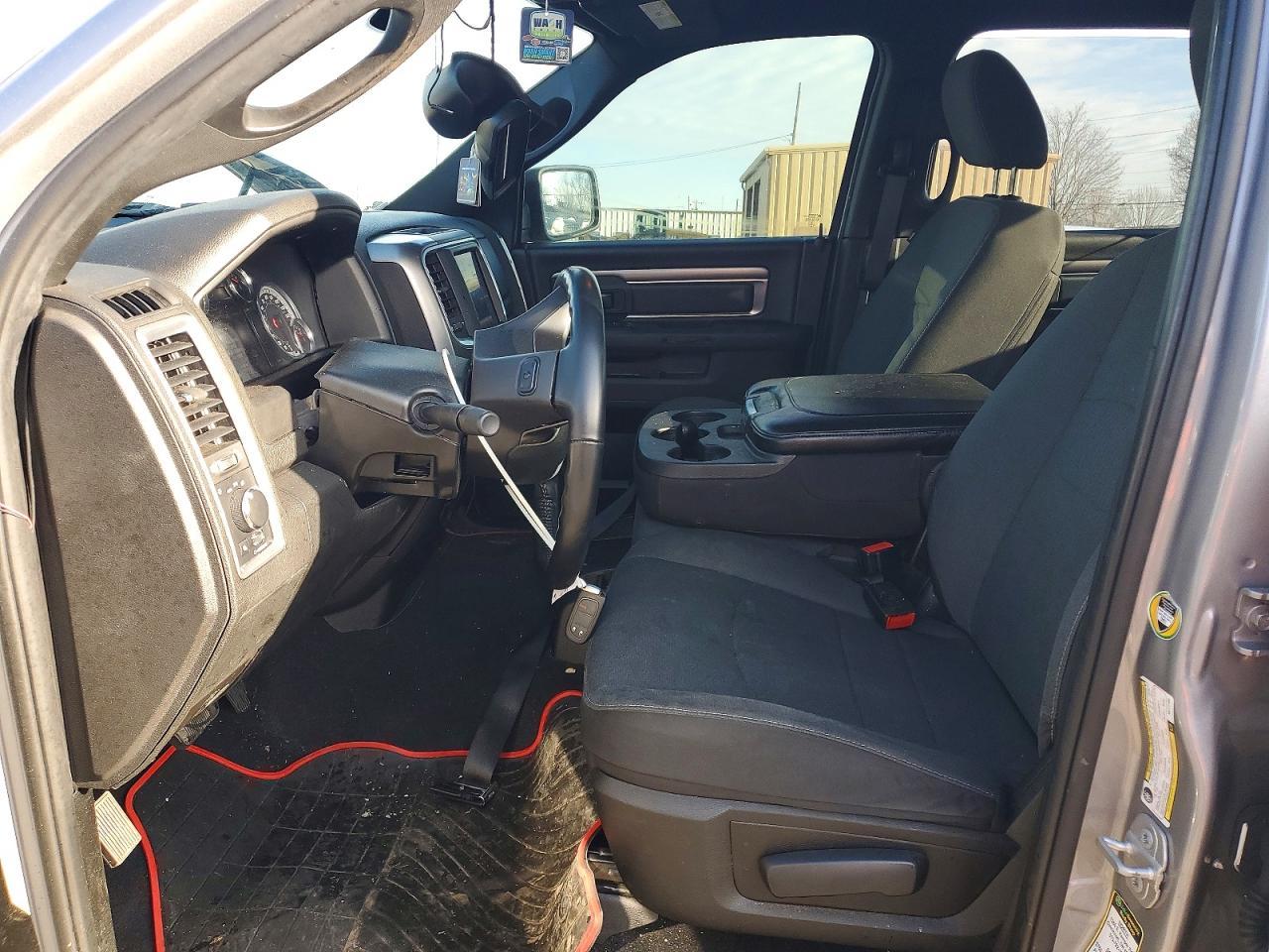 2022 Dodge RAM 1500 Classic SLT