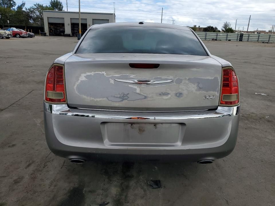 2011 Chrysler 300