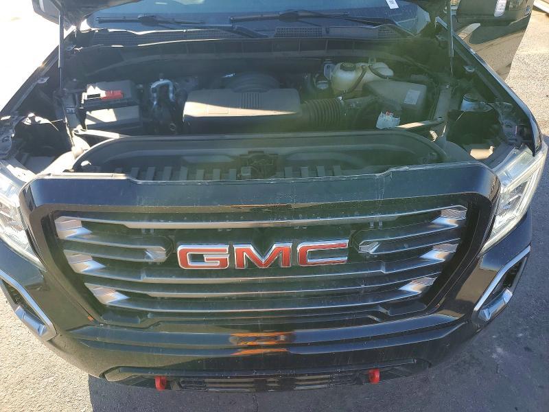 2021 GMC Sierra K1500 AT4