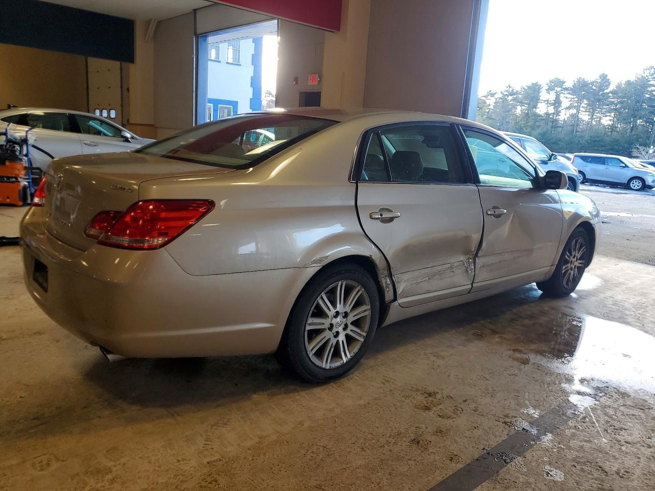 2007 Toyota Avalon xl