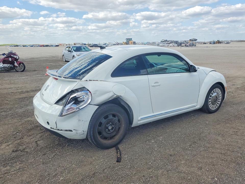 2016 Volkswagen Beetle se