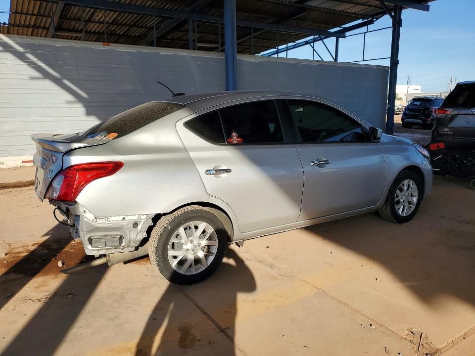 2019 Nissan Versa