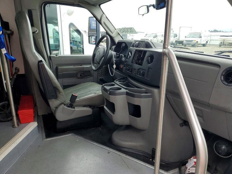 2017 Ford Econoline-coach bus
