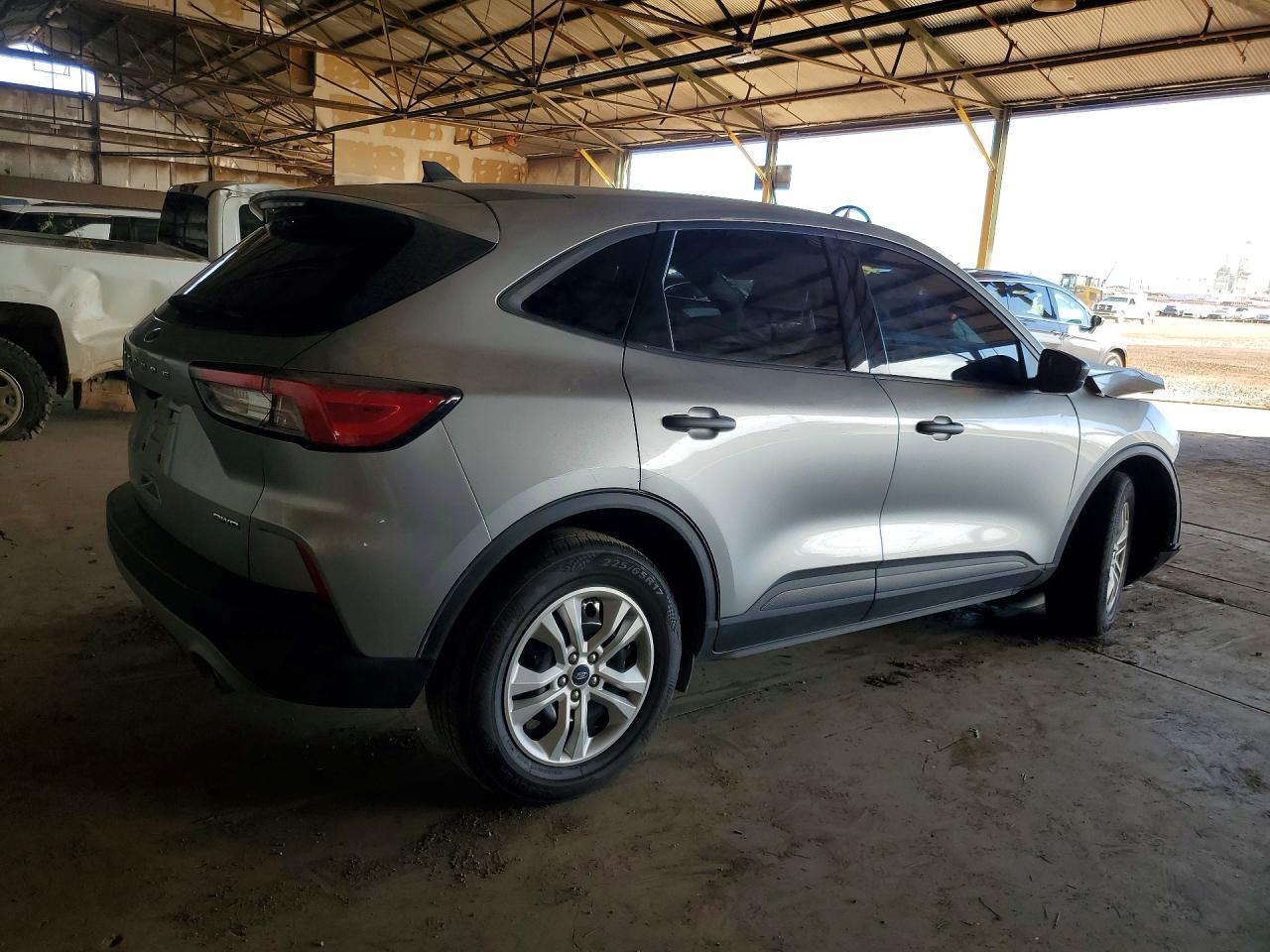 2021 Ford Escape s
