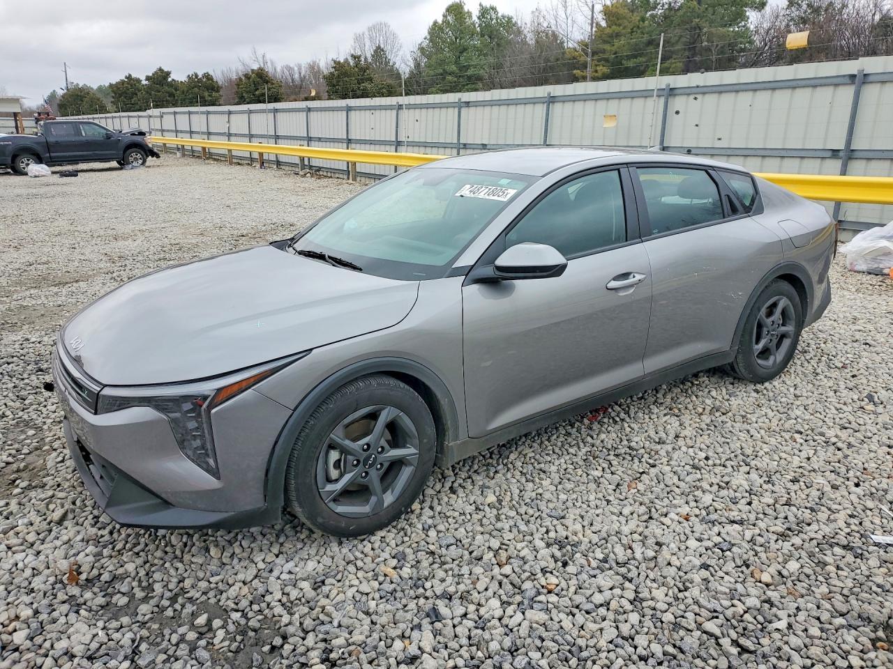 2025 KIA K4