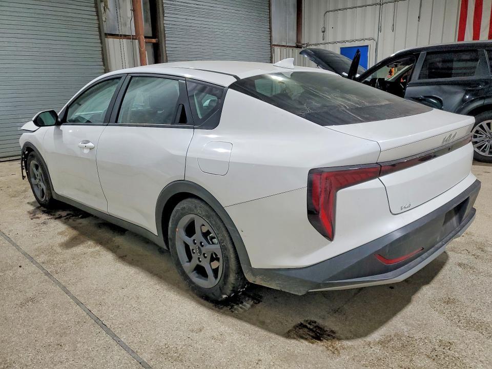 2025 KIA K4 lx