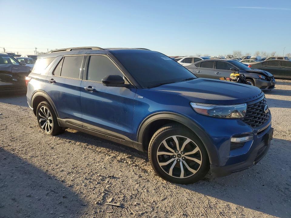 2023 Ford Explorer St-line