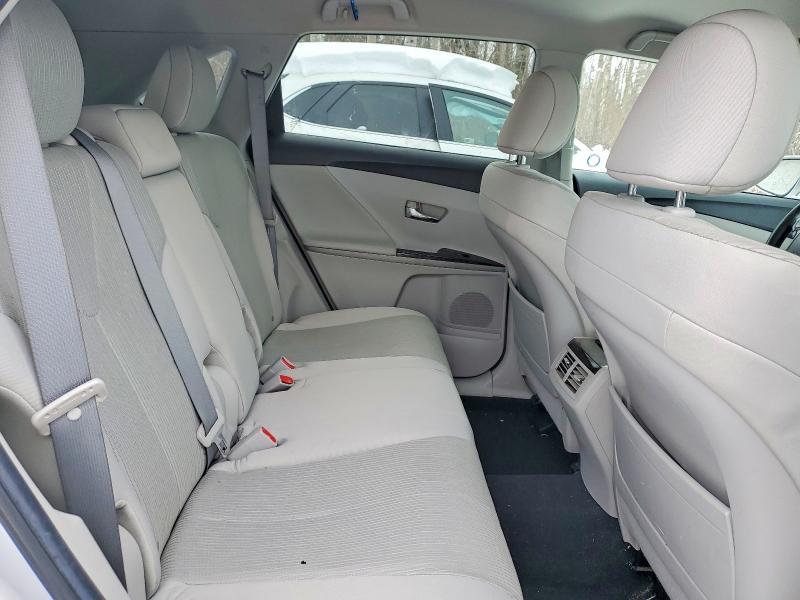 2013 Toyota Venza le