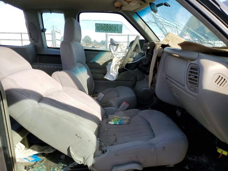 2000 Chevrolet S Truck S10