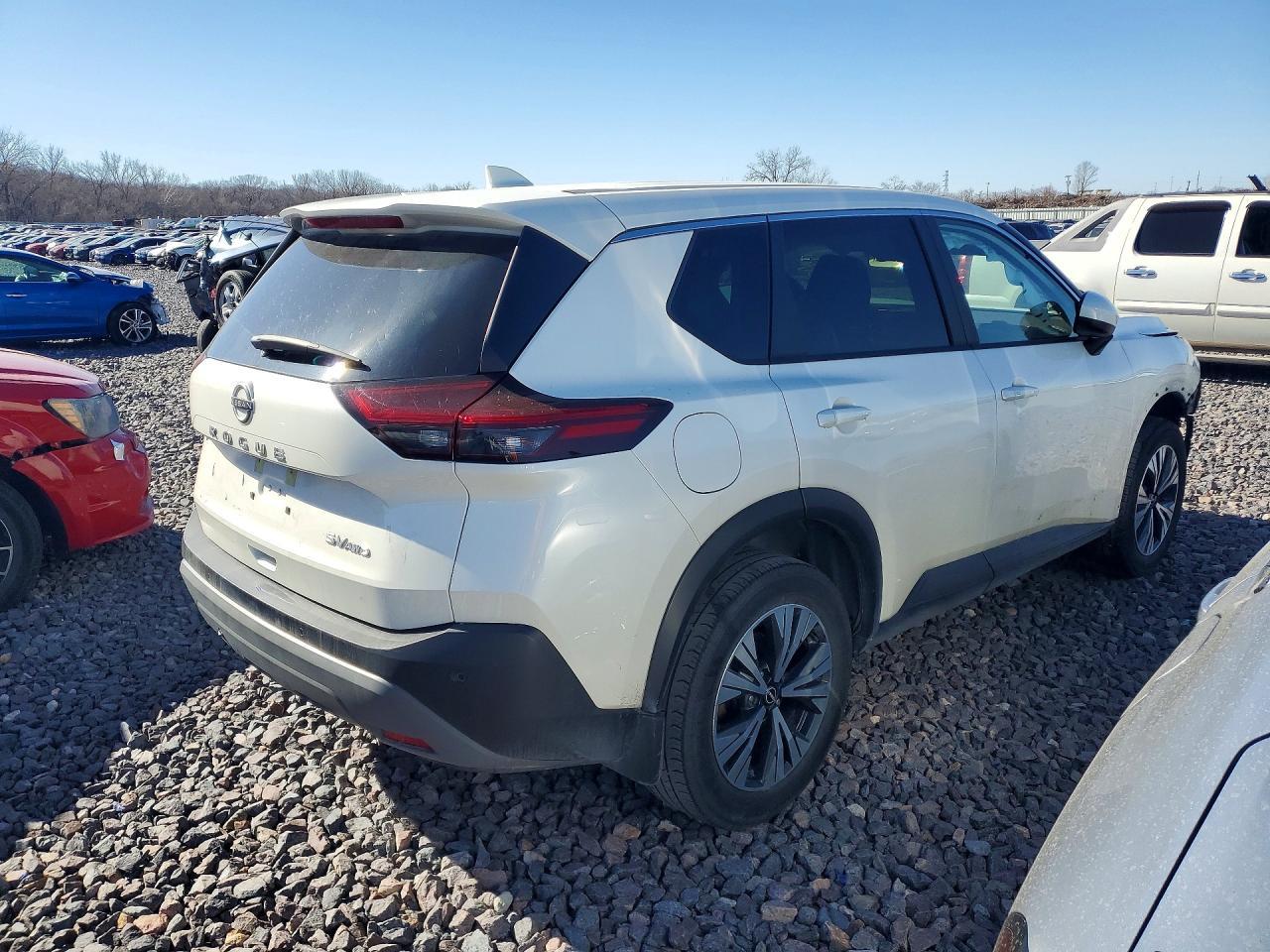 2023 Nissan Rogue sv