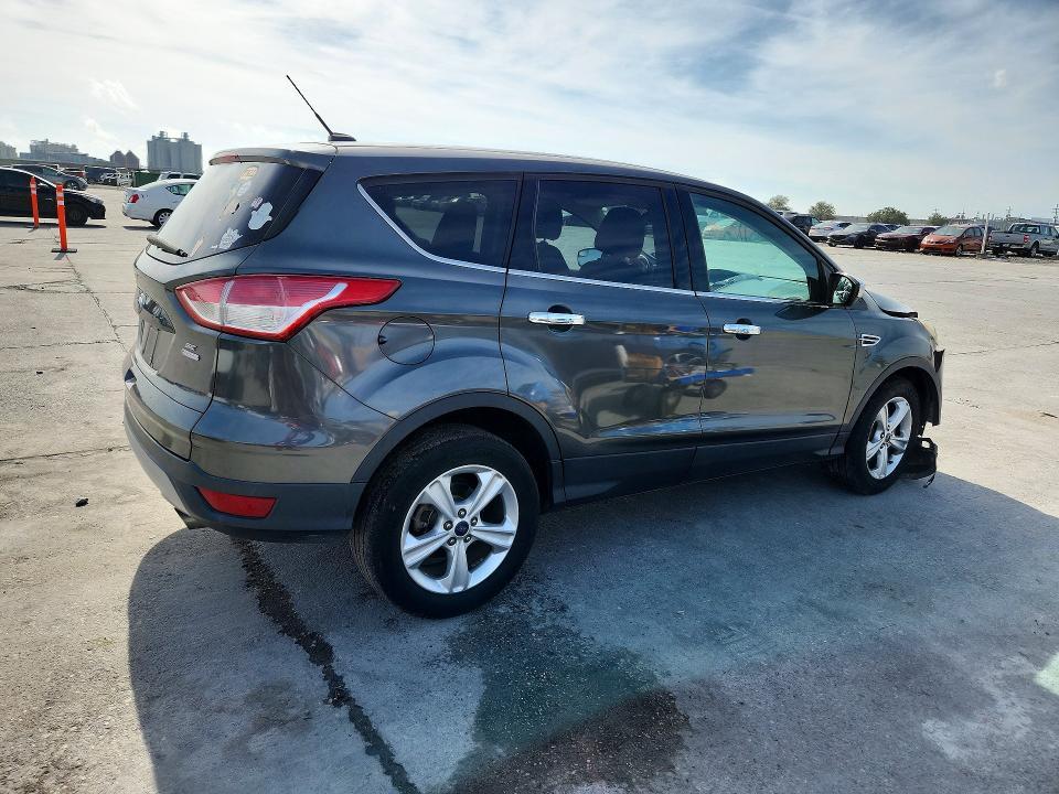 2015 Ford Escape se
