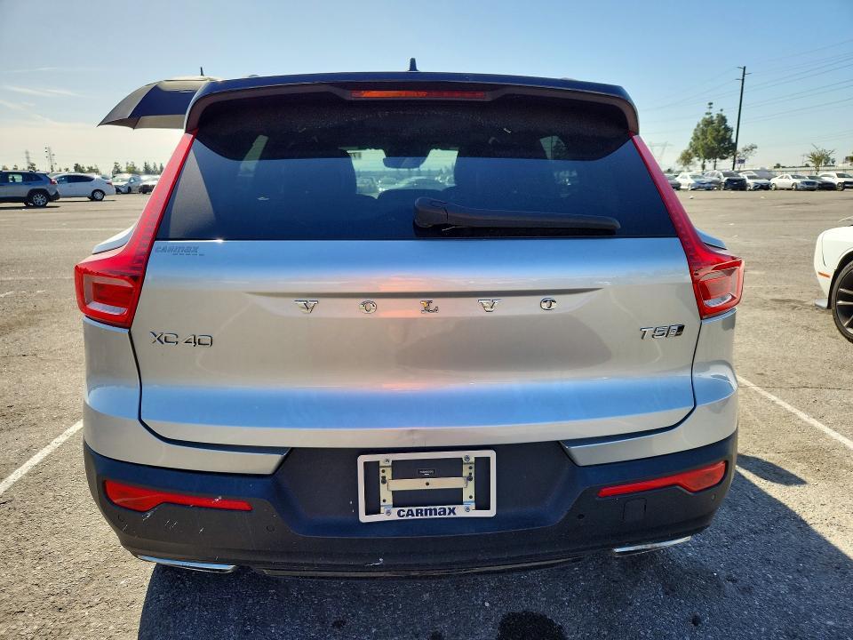 2019 Volvo Xc40 T5 R-design