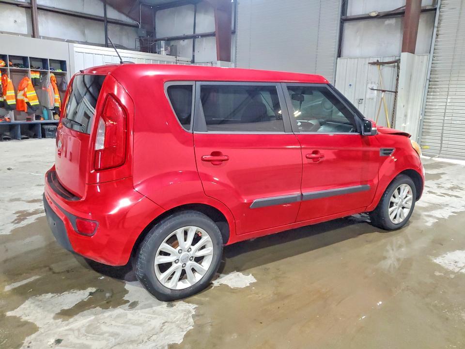 2012 KIA Soul +