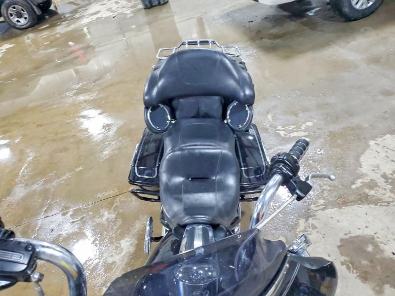 2011 Harley-Davidson Flhtcu